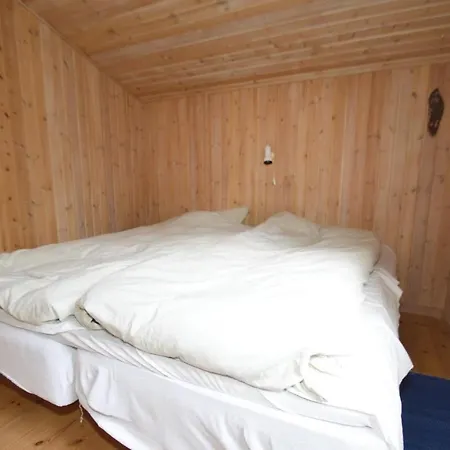 3 Bedroom Beautiful In Logstor *